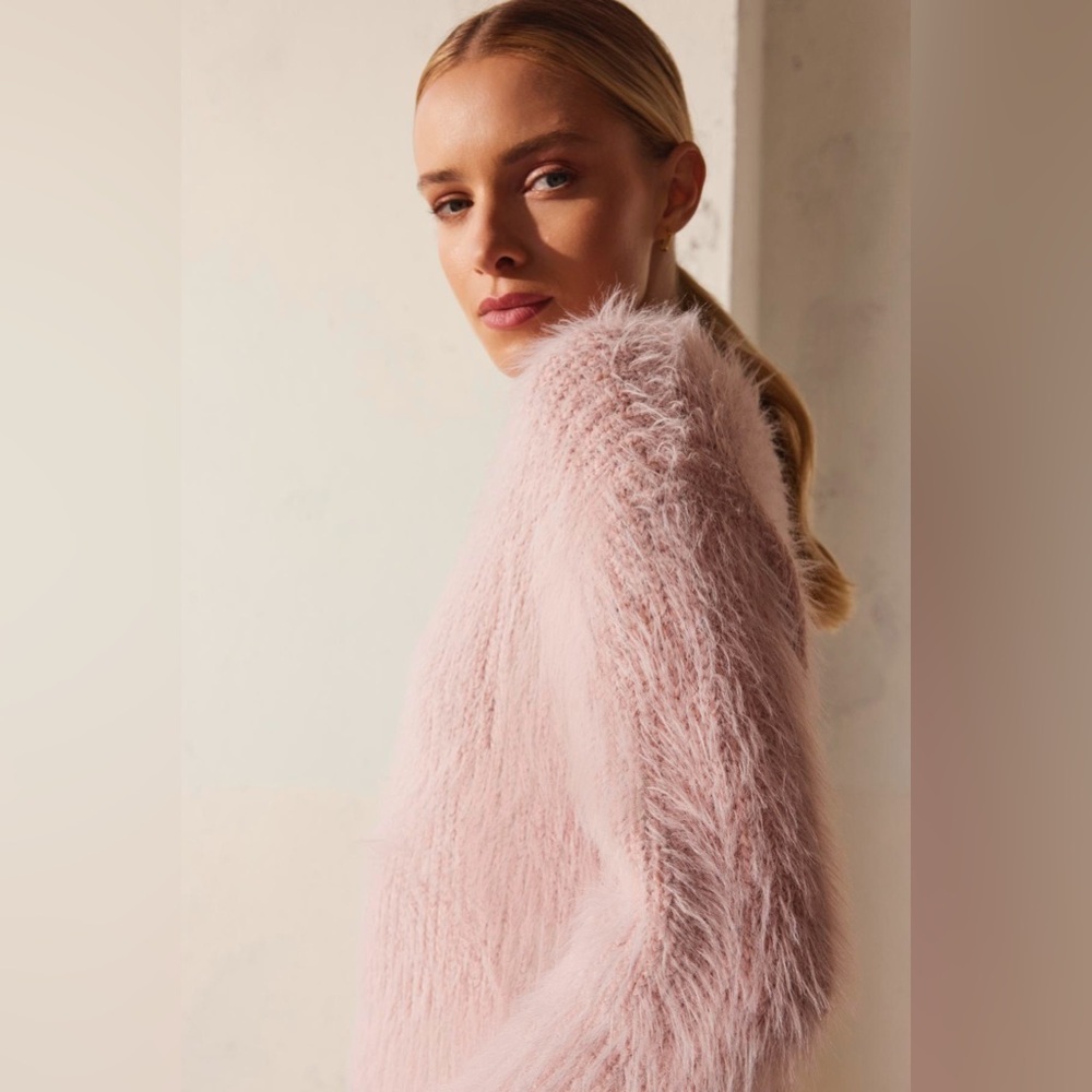 Velvet By Graham & Spencer Maylie Feather Yarn Sweater Pink - Picture 12 of 12